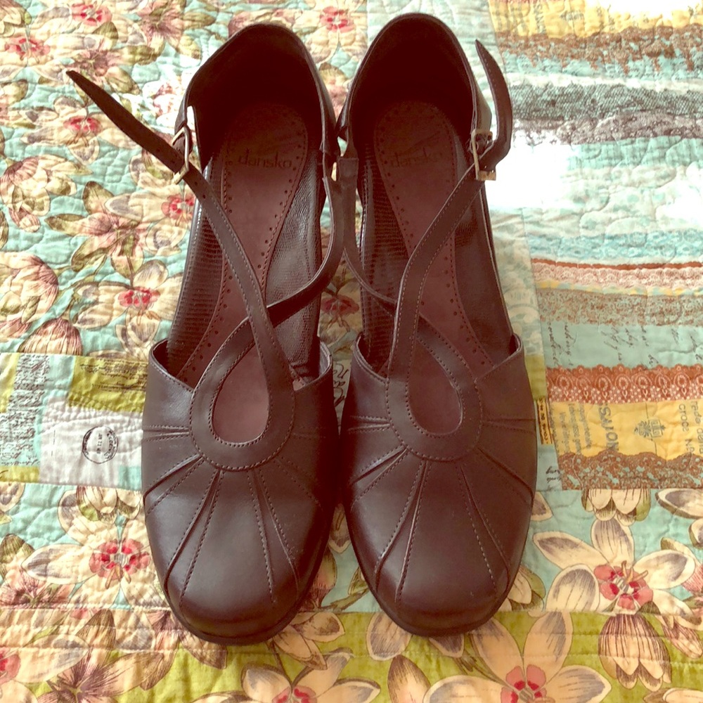 Dansko Roxy dark brown heels, size 41